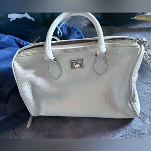 Dooney &Bourke leather bag, cream color no stains or scuffs